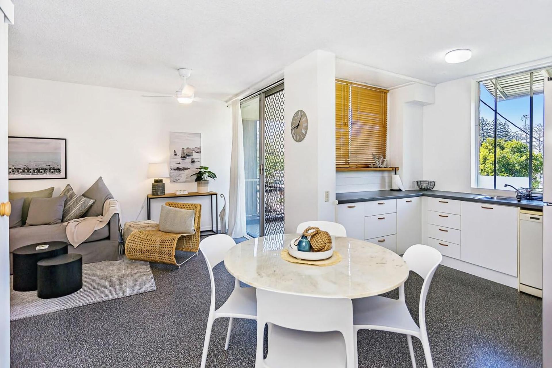 Appartement Beachside Bliss Your Ideal Coastal Hideaway à Gold Coast Extérieur photo